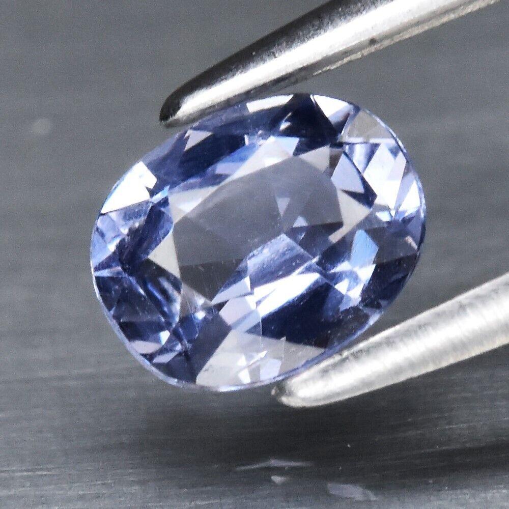 Натуральна блакитна Шпинель овал 5.2х4.2 мм 0.43ct - купить в магазине Магазин ювелирных изделий и натуральных камней "Ювик" по цене 1230 грн.